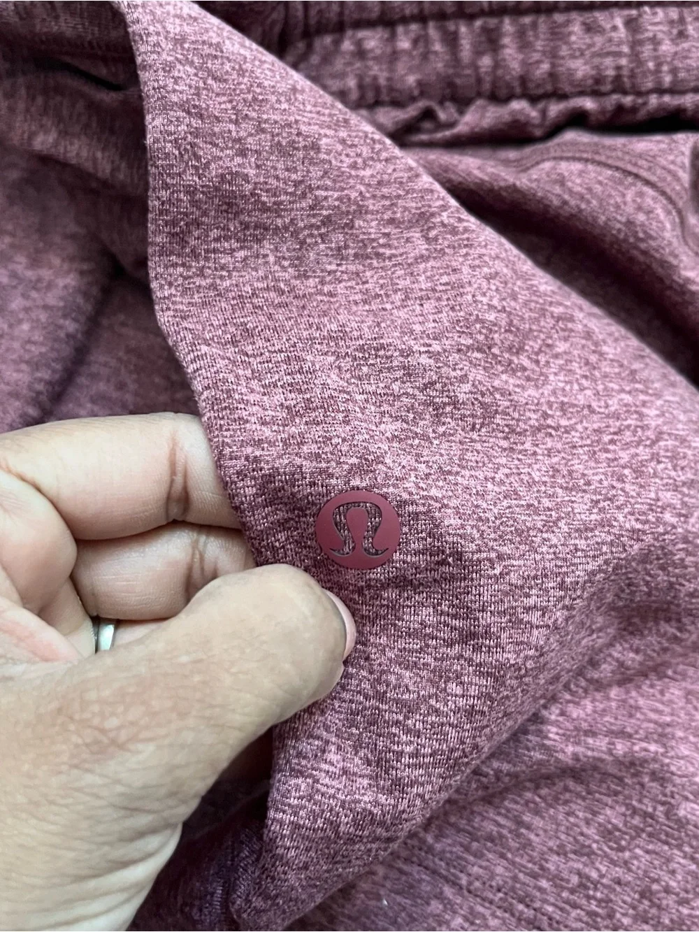 Lululemon athletica M7BCVs soft jersey 5” heathered red athletic shorts XL